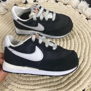 Nike waffle trainer 2